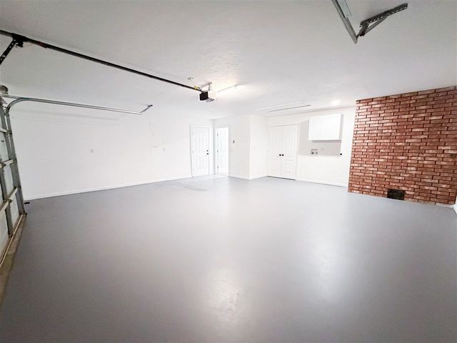 11 NW Forest Place, Lawton, OK 73505