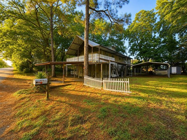 205 Loon Bay Drive, Gun Barrel City, TX 75156