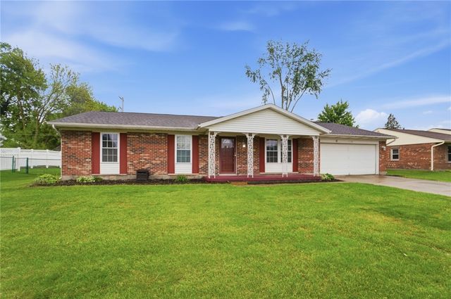 1326 W Trade Square, Troy, OH 45373