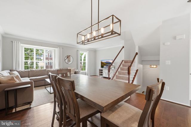 14222 LEGEND GLEN CT, Gainesville, VA 20155