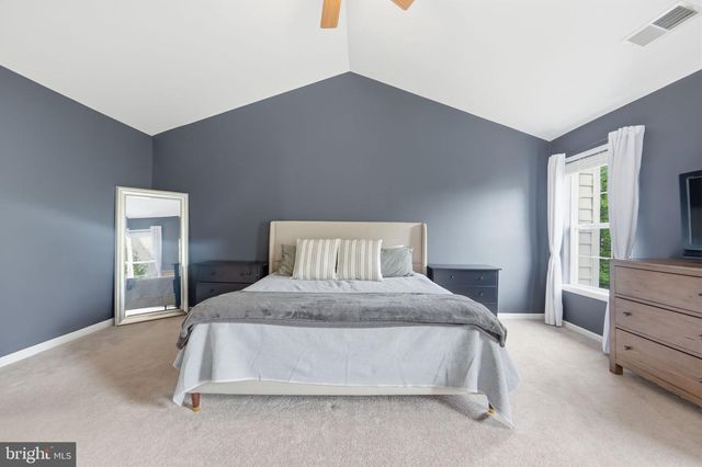 14222 LEGEND GLEN CT, Gainesville, VA 20155