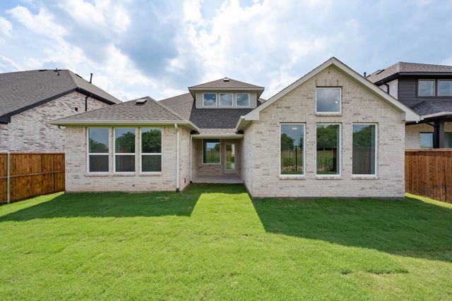 1022 Wheatland Drive, Justin, TX 76247