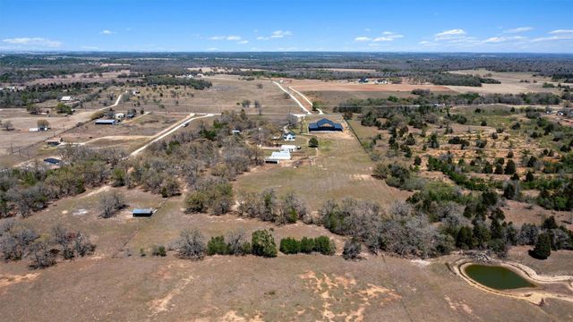 359 N County Line RD, Elgin, TX 78621