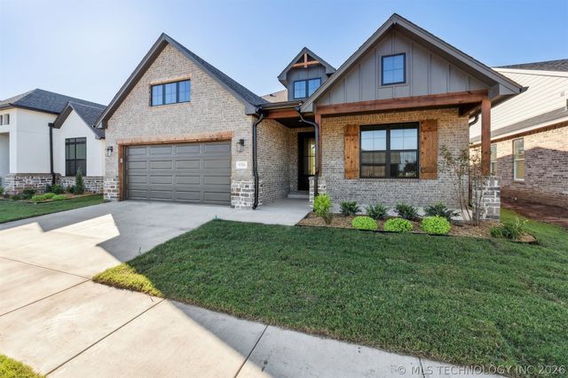9726 E 132nd Street, Bixby, OK 74008