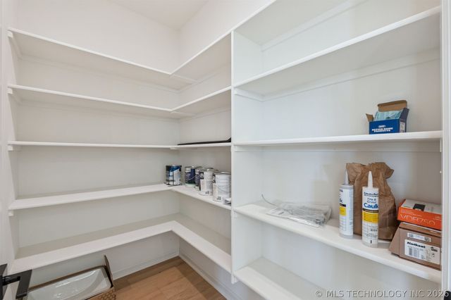 9726 E 132nd Street, Bixby, OK 74008