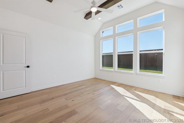 9726 E 132nd Street, Bixby, OK 74008