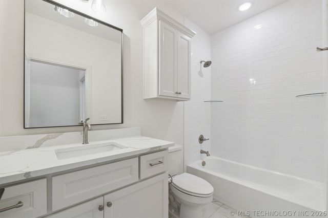 9726 E 132nd Street, Bixby, OK 74008