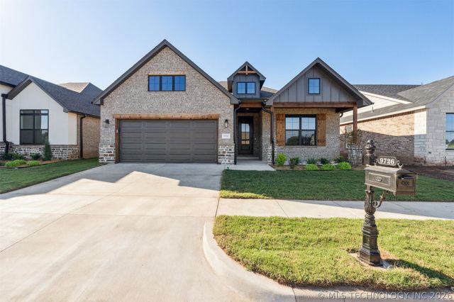 9726 E 132nd Street, Bixby, OK 74008
