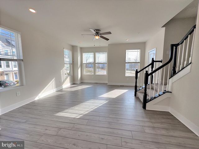 1710 HUBER RD, Essex, MD 21221