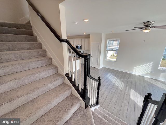 1710 HUBER RD, Essex, MD 21221