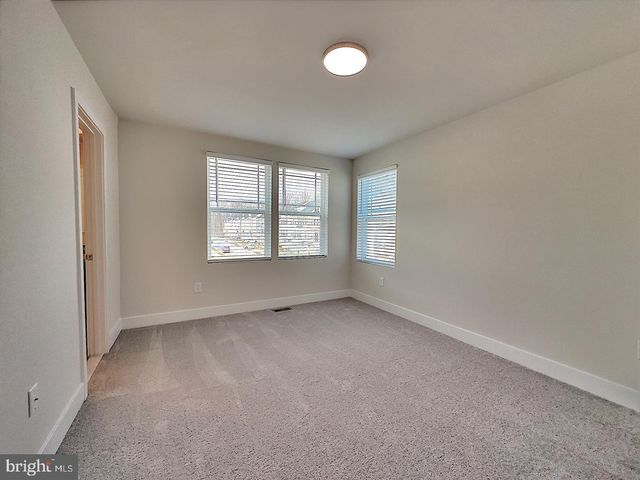 1710 HUBER RD, Essex, MD 21221