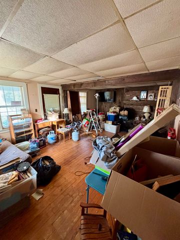 15 Sunset Avenue, Milton, VT 05468