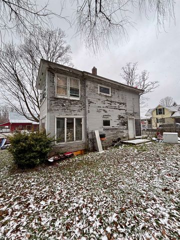 15 Sunset Avenue, Milton, VT 05468