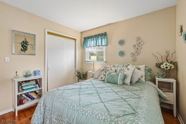 88 Bentley Ave, Old Bridge Twp., NJ 08857