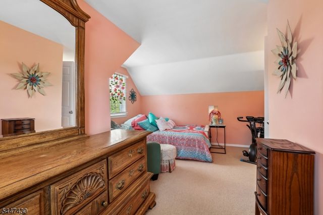 88 Bentley Ave, Old Bridge Twp., NJ 08857