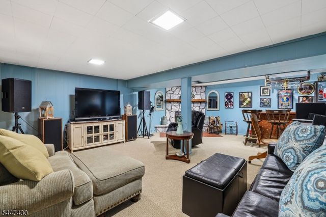 88 Bentley Ave, Old Bridge Twp., NJ 08857