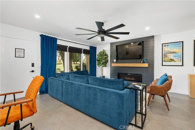 2423 Los Patos, Palm Springs, CA 92264