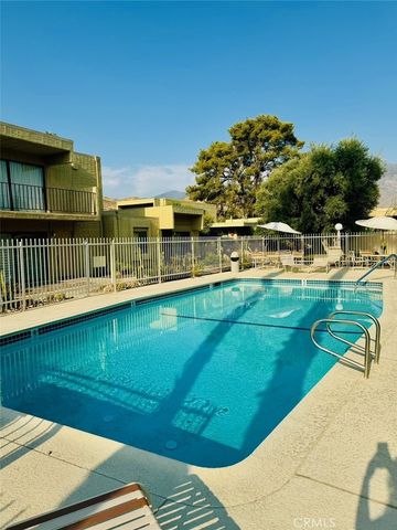 2423 Los Patos, Palm Springs, CA 92264