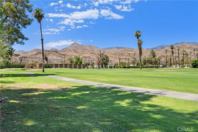 2423 Los Patos, Palm Springs, CA 92264