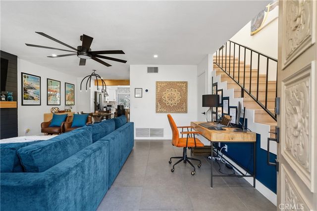 2423 Los Patos, Palm Springs, CA 92264