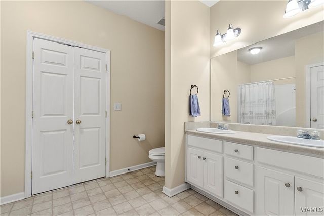 9839 Moonlight Dr, Tuscaloosa, AL 35405