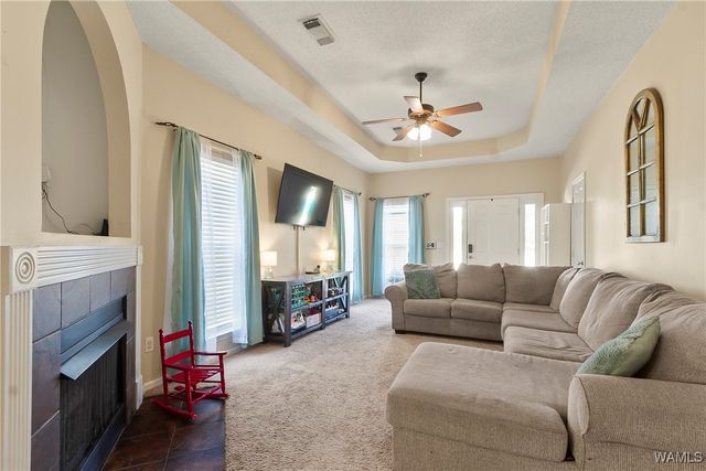 9839 Moonlight Dr, Tuscaloosa, AL 35405