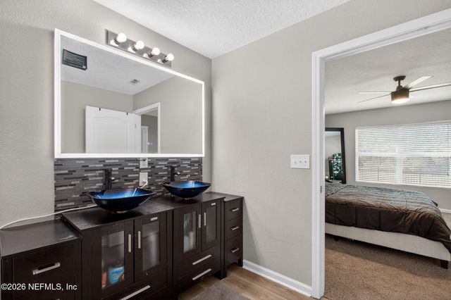 3643 SUMMIT OAKS Drive, Green Cove Springs, FL 32043