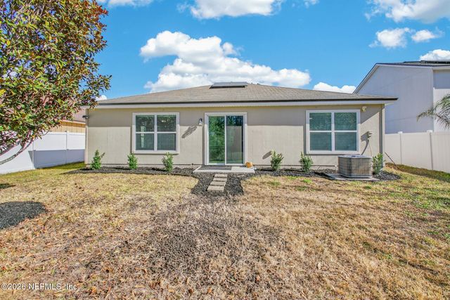 3643 SUMMIT OAKS Drive, Green Cove Springs, FL 32043