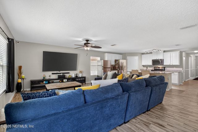 3643 SUMMIT OAKS Drive, Green Cove Springs, FL 32043