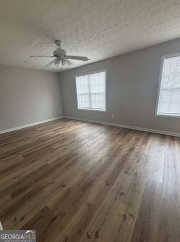 5072 Leeshire Trace, Tucker, GA 30084