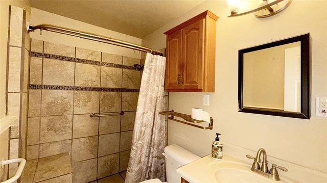 1216 SW 39th Street, Oklahoma City, OK 73109