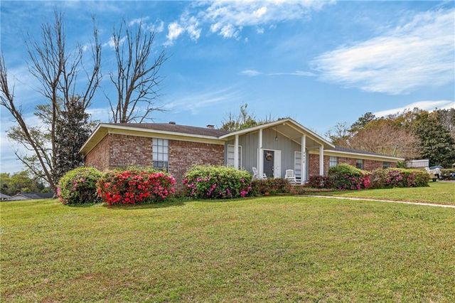 8275 Fontana Court, Mobile, AL 36695