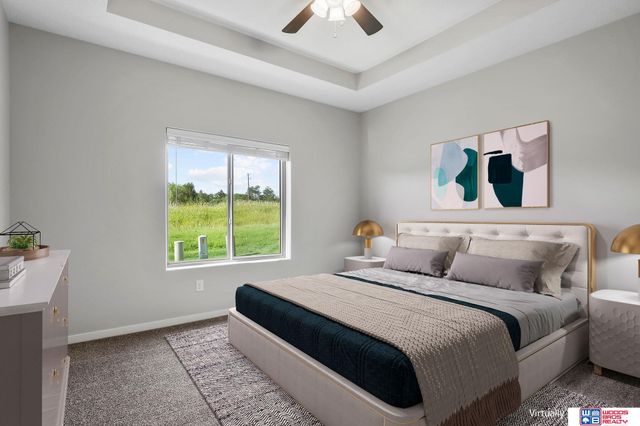 10315 Wayborough Lane, Lincoln, NE 68527