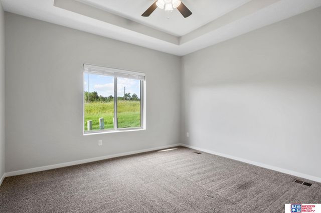 10315 Wayborough Lane, Lincoln, NE 68527