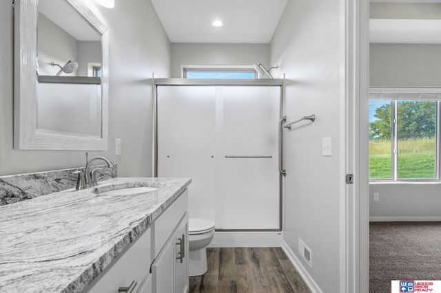 10315 Wayborough Lane, Lincoln, NE 68527