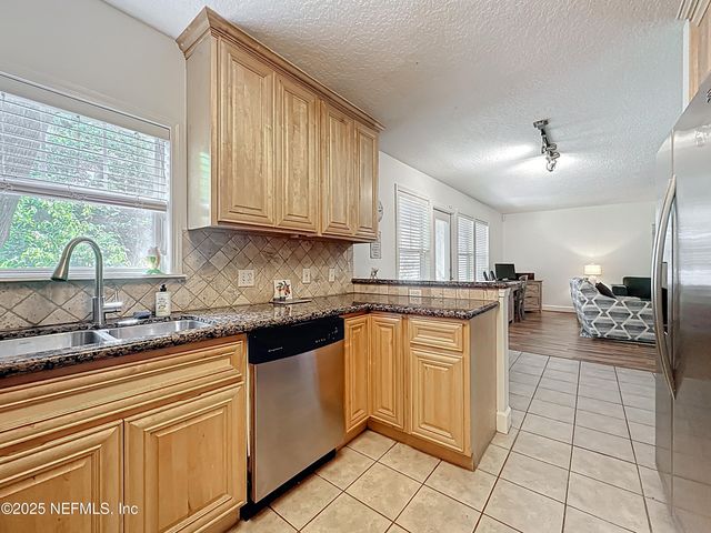 3434 BLANDING Boulevard 116, Jacksonville, FL 32210