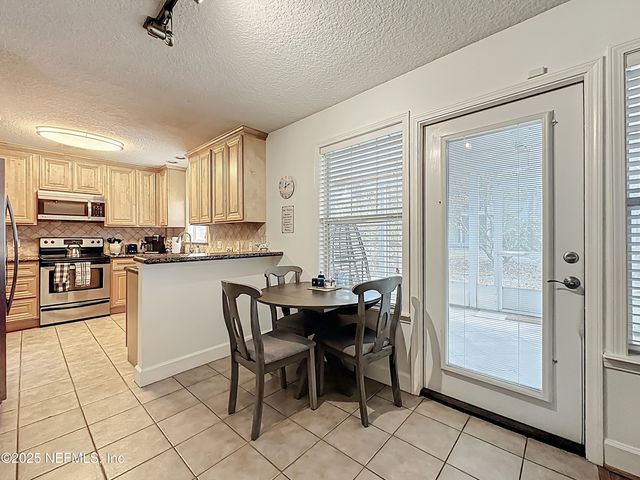 3434 BLANDING Boulevard 116, Jacksonville, FL 32210