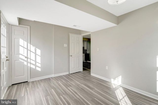 9315 WINBOURNE RD, Burke, VA 22015