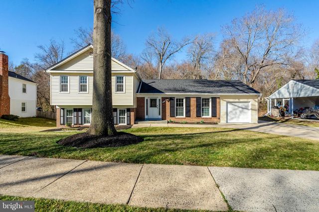 9315 WINBOURNE RD, Burke, VA 22015