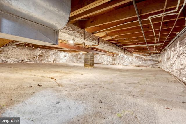 9315 WINBOURNE RD, Burke, VA 22015