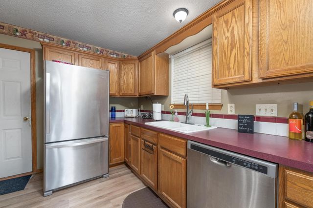 130 S Marlen, Haysville, KS 67060