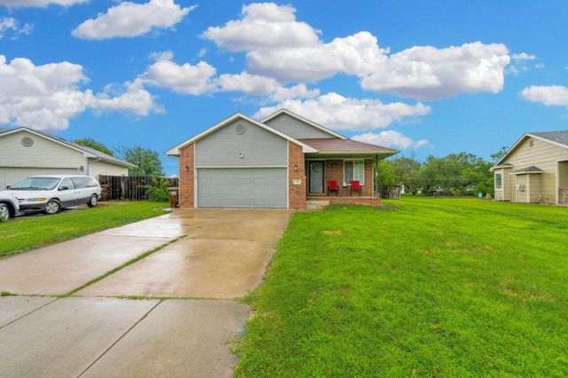 130 S Marlen, Haysville, KS 67060