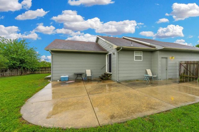 130 S Marlen, Haysville, KS 67060