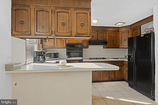 227 S MAIN ST, Ambler, PA 19002