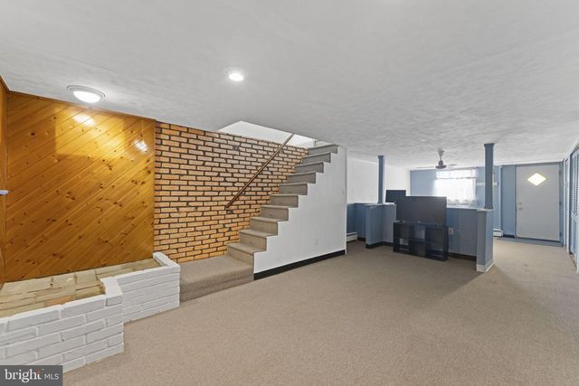 227 S MAIN ST, Ambler, PA 19002