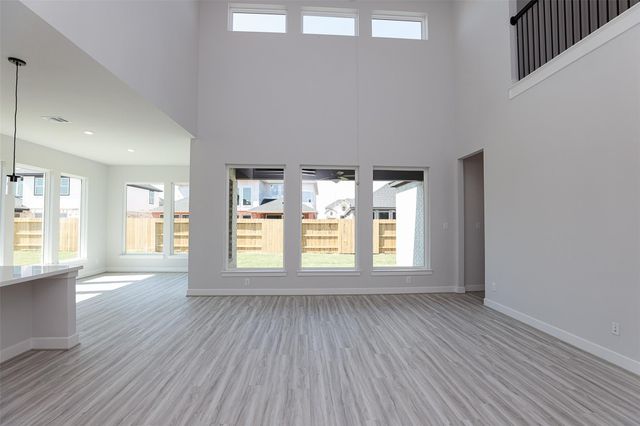 9211 Millsden Lane, Cypress, TX 77433