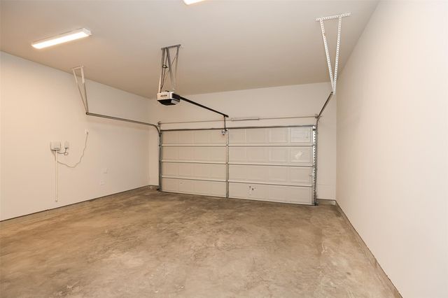 9211 Millsden Lane, Cypress, TX 77433