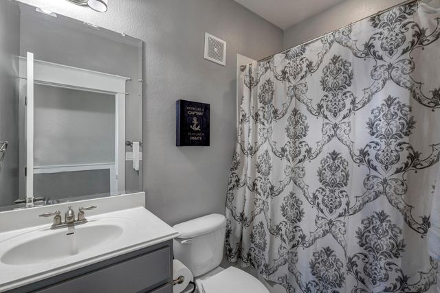17808 Maritime Point DR 301, Jonestown, TX 78645