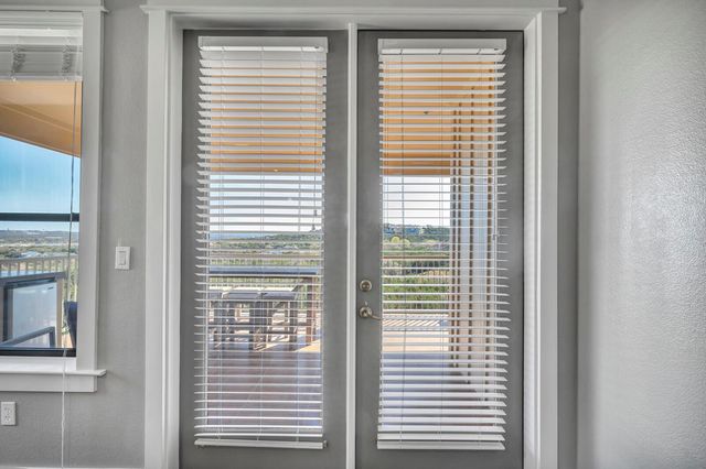 17808 Maritime Point DR 301, Jonestown, TX 78645