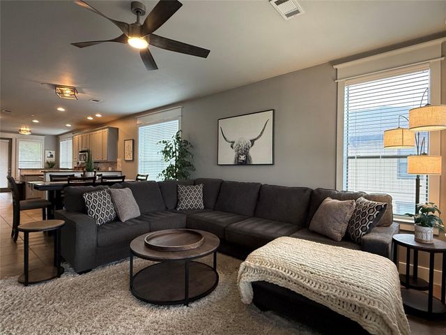 17808 Maritime Point DR 301, Jonestown, TX 78645